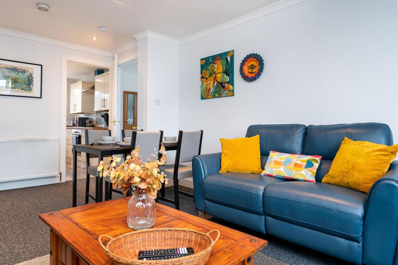 Lovely 3-Bedroom Flat With Free Parking Bridge of Allan Zewnętrze zdjęcie