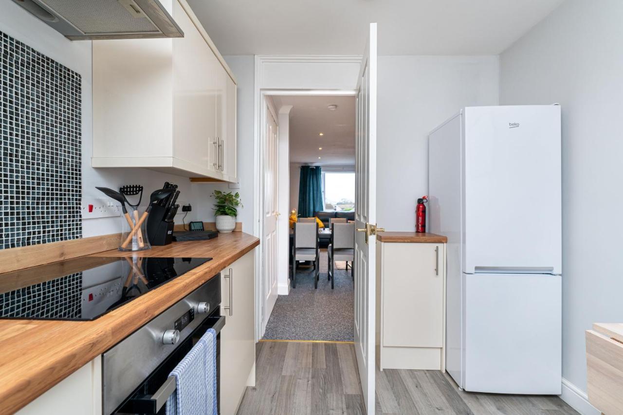 Lovely 3-Bedroom Flat With Free Parking Bridge of Allan Zewnętrze zdjęcie