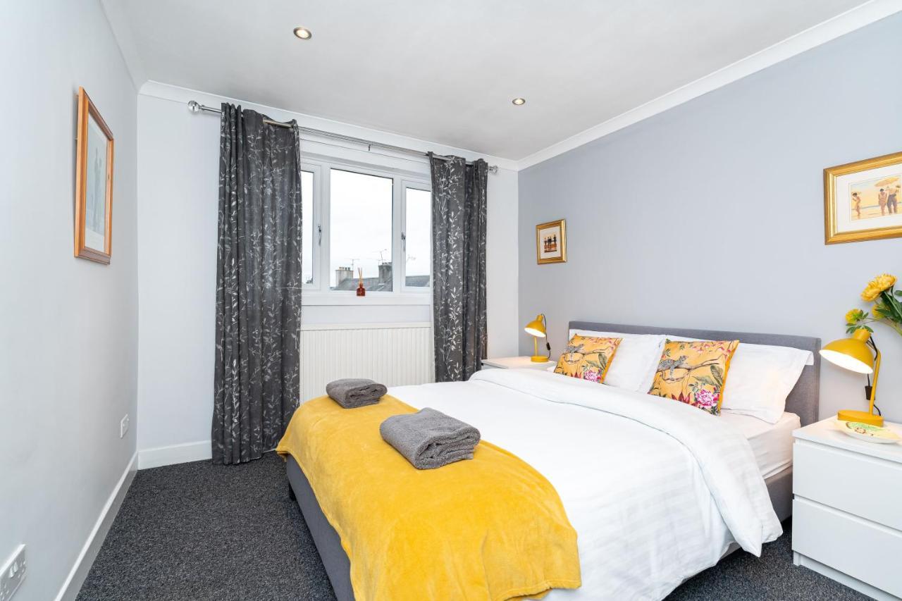 Lovely 3-Bedroom Flat With Free Parking Bridge of Allan Zewnętrze zdjęcie