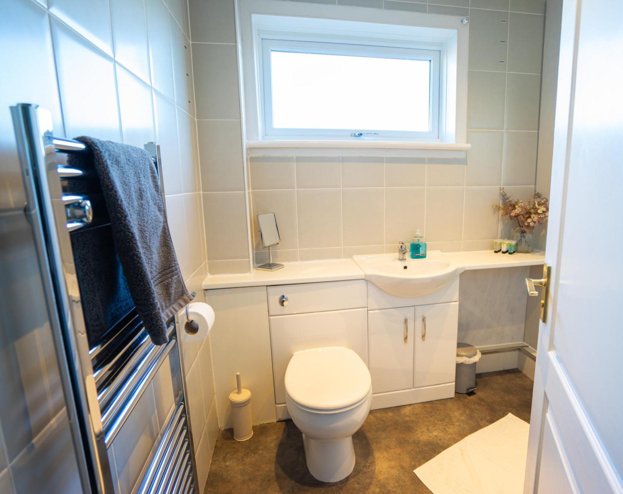Lovely 3-Bedroom Flat With Free Parking Bridge of Allan Zewnętrze zdjęcie